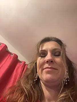 Webcam Model (Lwhite1)  is live.Free join now!