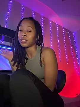 Webcam Model (thebrattygoddess)  is live.Free join now!