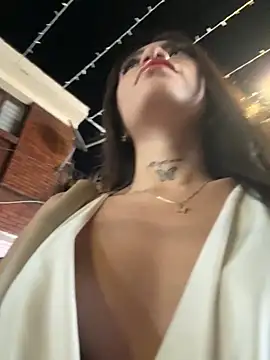 Webcam Model (Eva-bonny)  is live.Free join now!