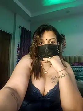 Webcam Model (Archi-07)  is live.Free join now!