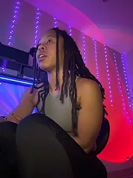 Webcam Model (thebrattygoddess)  is live.Free join now!