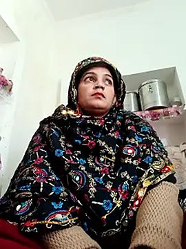 Webcam Model (Mohni_love)  is live.Free join now!