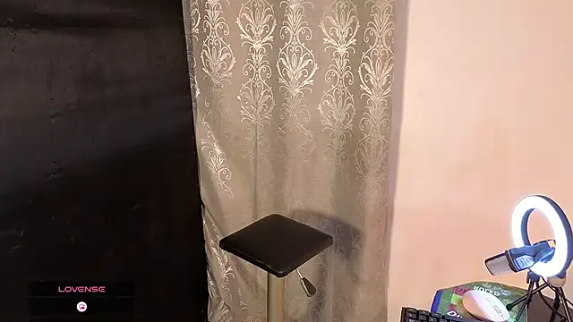 zackary_0 (M young) - cum show