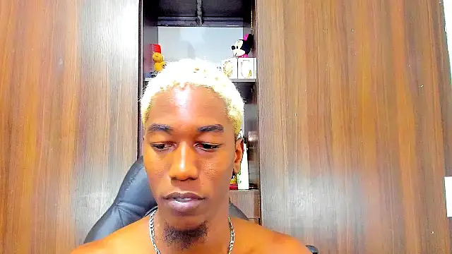 dreamastercum_ (Ask my age) - cum show