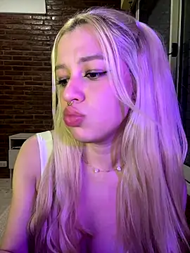 tiffanystarling (F young) - LUSH 🥺🥺🥺💖