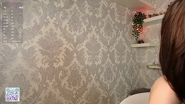 fire_katie (F teen) - Camel toe(close)