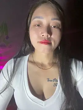 chipp-bong - Chipp-bong's free webcam