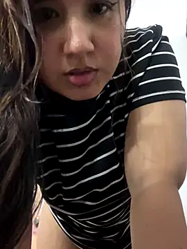 Webcam Model (melyescobar)  is live.Free join now!