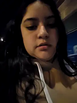 Webcam Model (Khloekiss)  is live.Free join now!