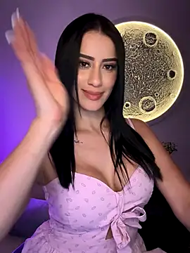 sarahhsmitth1 (F young) - CAN YOU MAKE MY PUSSY WET?