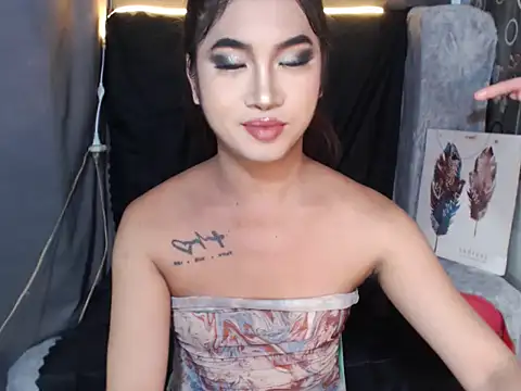 flamaraxxx - FLAMARAxxx's free webcam - UK Sex Cams