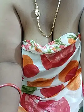 Webcam Model (Tamil-ranjitha18)  is live.Free join now!