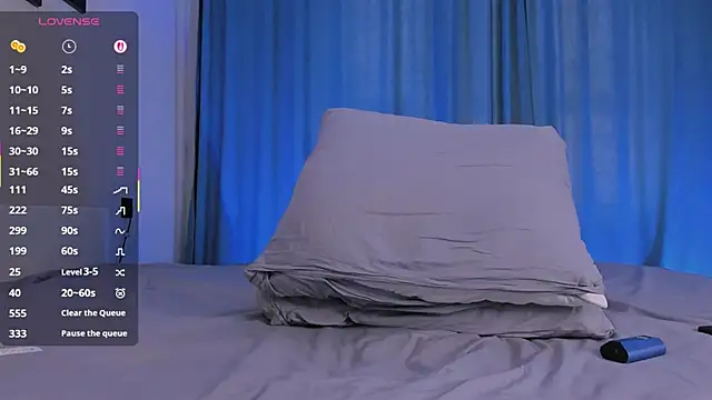 Shiny_Jennifer Live Webcam on Stripchat