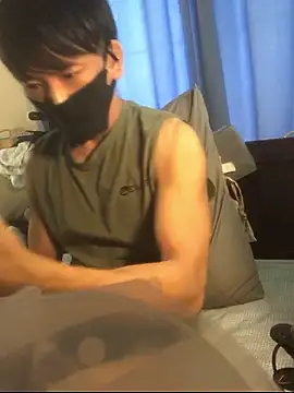 pandesal_aki (M young) - ticket