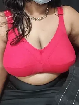 Webcam Model (Tamilsathya2024)  is live.Free join now!