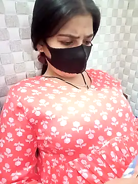 Webcam Model (True_love_02)  is live.Free join now!