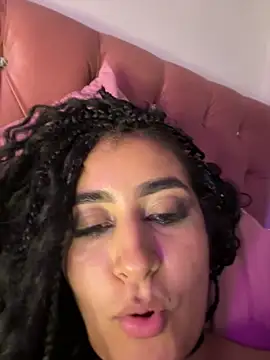 Webcam Model (Lady_Rey)  is live.Free join now!