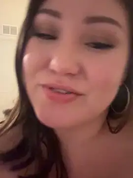 Webcam Model (RosieDixx)  is live.Free join now!