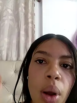 Webcam Model (MeganHillss)  is live.Free join now!