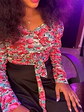 Webcam Model (Hey___Seetha)  is live.Free join now!