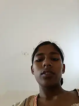 Webcam Model (Noughty-sexy)  is live.Free join now!