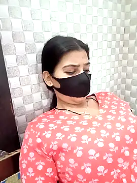 Webcam Model (True_love_02)  is live.Free join now!