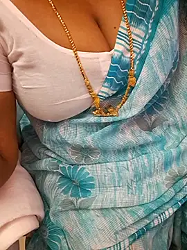 Webcam Model (Tamil_Ammani)  is live.Free join now!