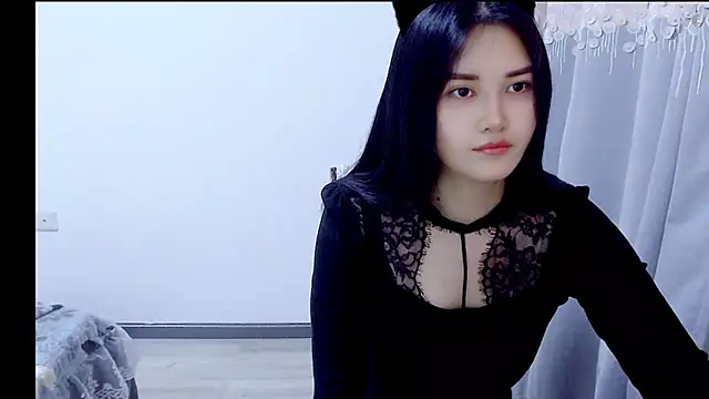 little-sweet - Little-sweet's free webcam - UK Sex Cams