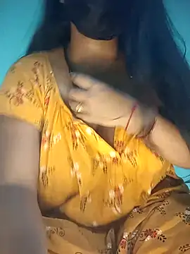 Webcam Model (yoursexy_rumi)  is live.Free join now!