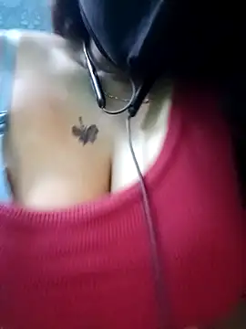 Webcam Model (tamil_Vennila)  is live.Free join now!