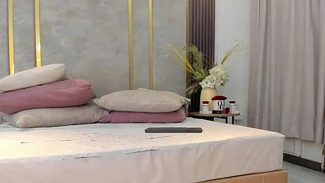 nikostone_ (M young) - SPAN ASS X5 💥