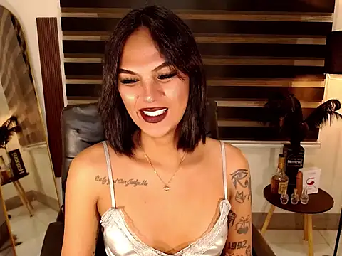 sarahamber (T young) - Cum with me daddy !!!!