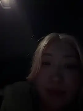 winter11's Stripchat show and profile