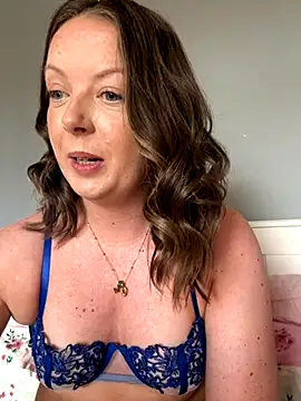 Webcam Model (ScottishGymBunny)  is live.Free join now!