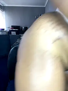 Webcam Model (MayaPassion)  is live.Free join now!