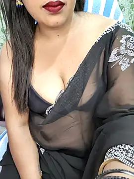  Your-Yashika chat room