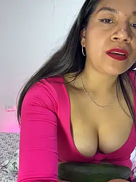 Ariana_TuFantasiaHot