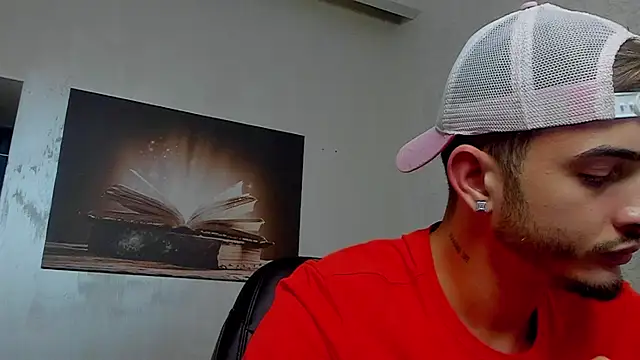 brandontate (M young) - welcome my room  , let shave some fun !