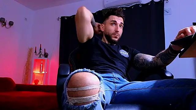 mightyaaron66 (M young) - 𖤐🔥 parTy Time ,House parTy  !  💨𖤐