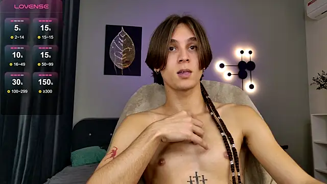 cleostringer (M twink) - HOT CUM SHOW