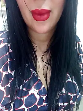 Webcam Model (Queen_sousou)  is live.Free join now!