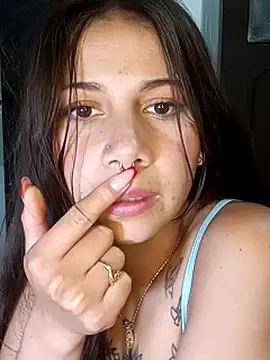 Webcam Model (CharlotteSex_)  is live.Free join now!