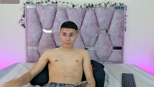 lana_and_liam_ (G teen) - Twerking