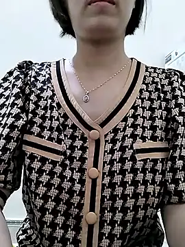 love_sexy090 - Love_sexy090's free webcam