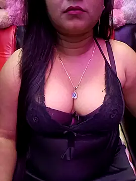 Webcam Model (ella_mariya)  is live.Free join now!