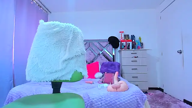  Luna_Analya chat room