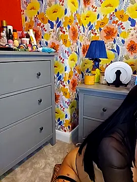 Maddythemilf webcam stripchat model stream image