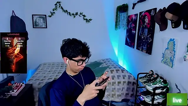 yaiden_11 - Yaiden_11's free webcam