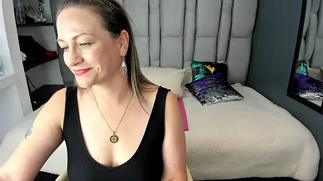  Charlot_milf chat room