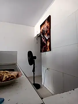 Webcam Model (Edithxxx1)  is live.Free join now!